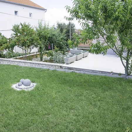 Kraj 14000a Tkon